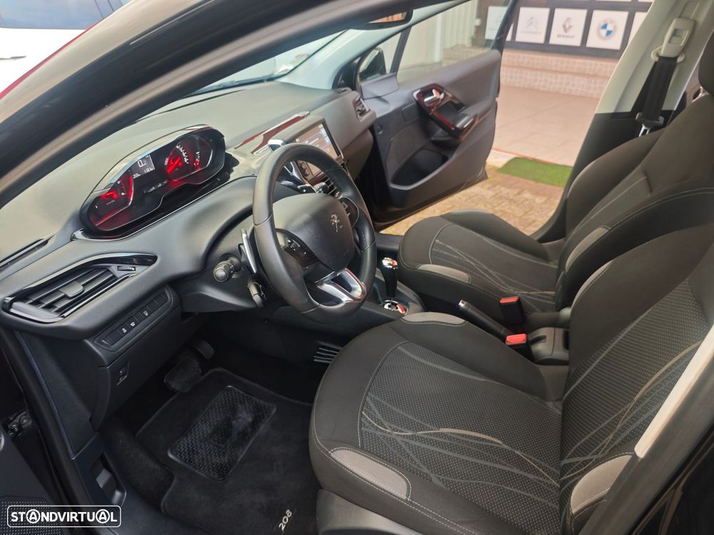Peugeot 208 1.6 e-HDi Active 2-Tronic - 10