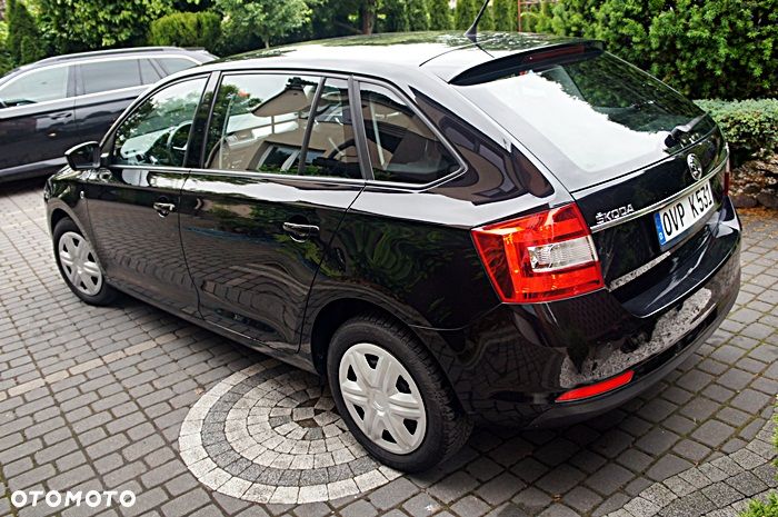 Skoda RAPID 1.6 TDI DSG Ambition - 11