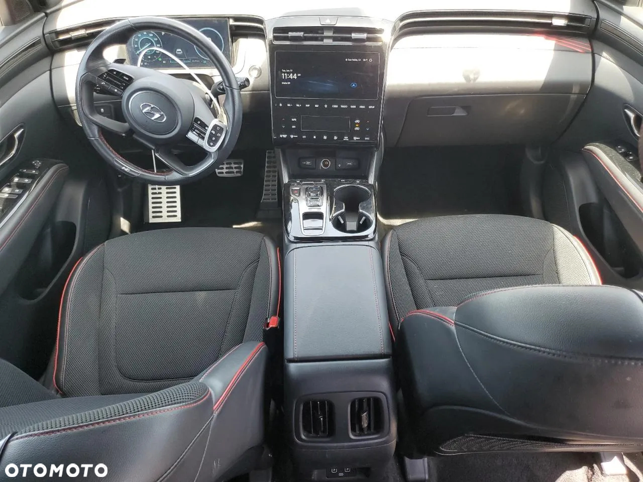 Hyundai Tucson - 8