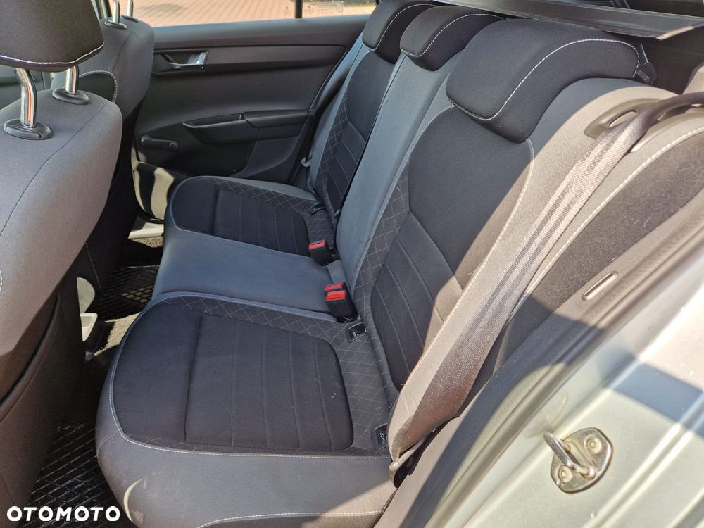 Skoda Fabia 1.0 TSI Ambition - 16