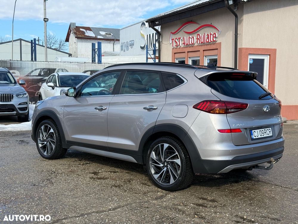 Hyundai Tucson 2.0 CRDI 4WD 8AT Luxury - 7
