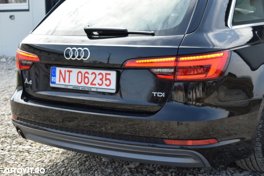Audi A4 2.0 TDI DPF S line Sportpaket - 15
