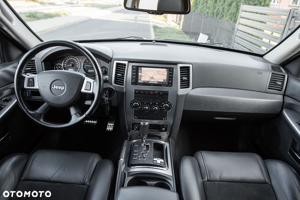Jeep Grand Cherokee 4.7 4x4 Limited - 25
