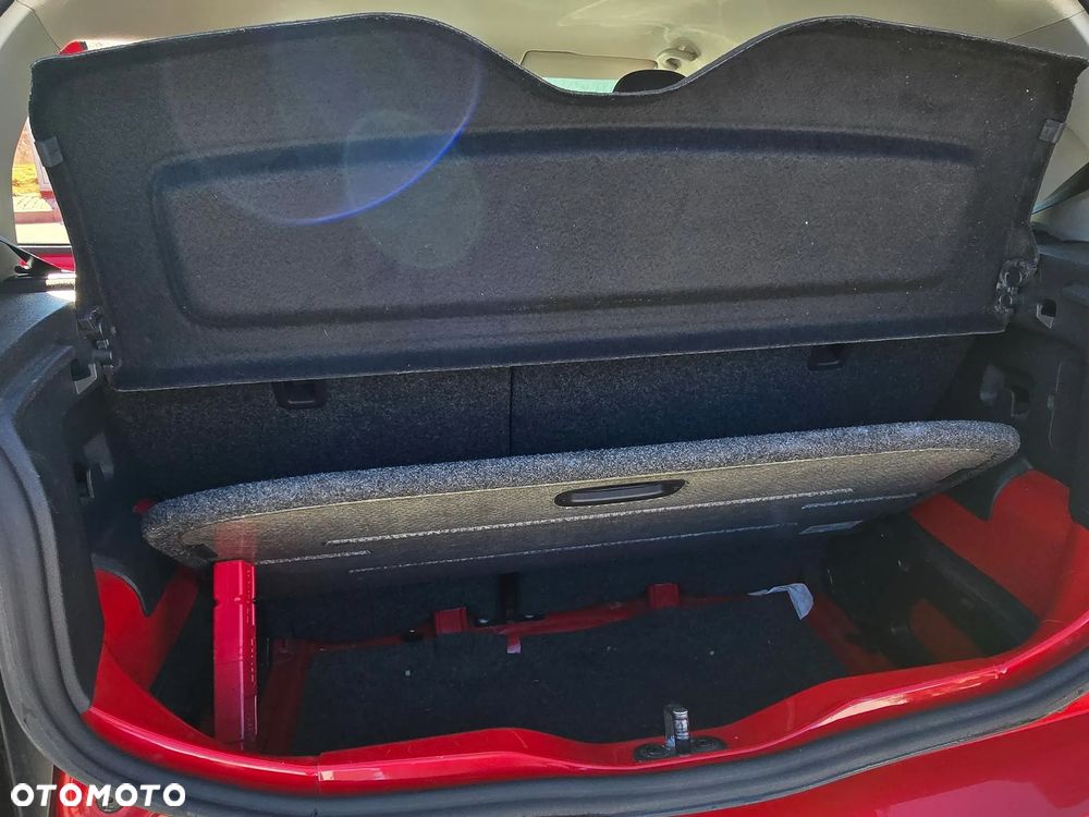 Volkswagen up! 1.0 move - 17