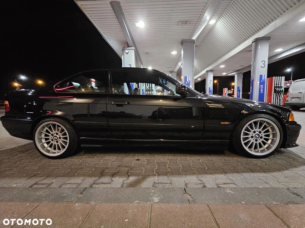 BMW Seria 3 328i - 6