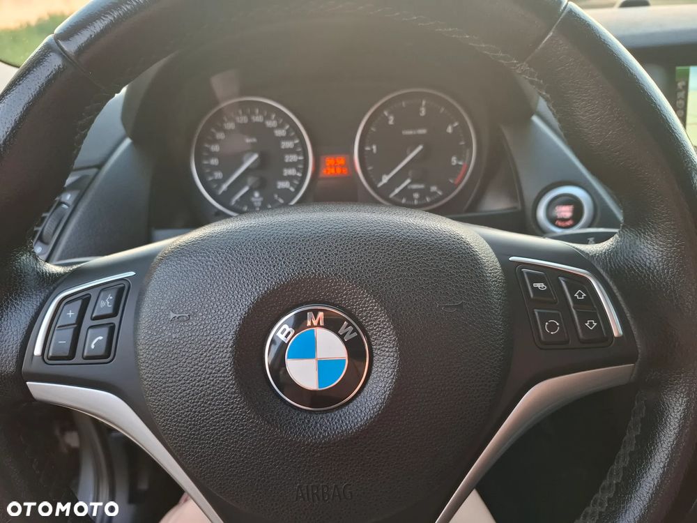 BMW X1 xDrive18d - 3