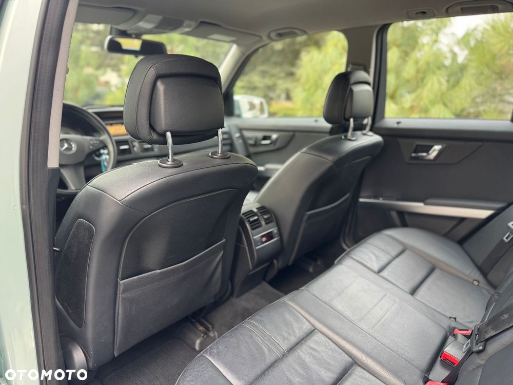 Mercedes-Benz GLK 350 4Matic 7G-TRONIC SPORT EDITION - 19