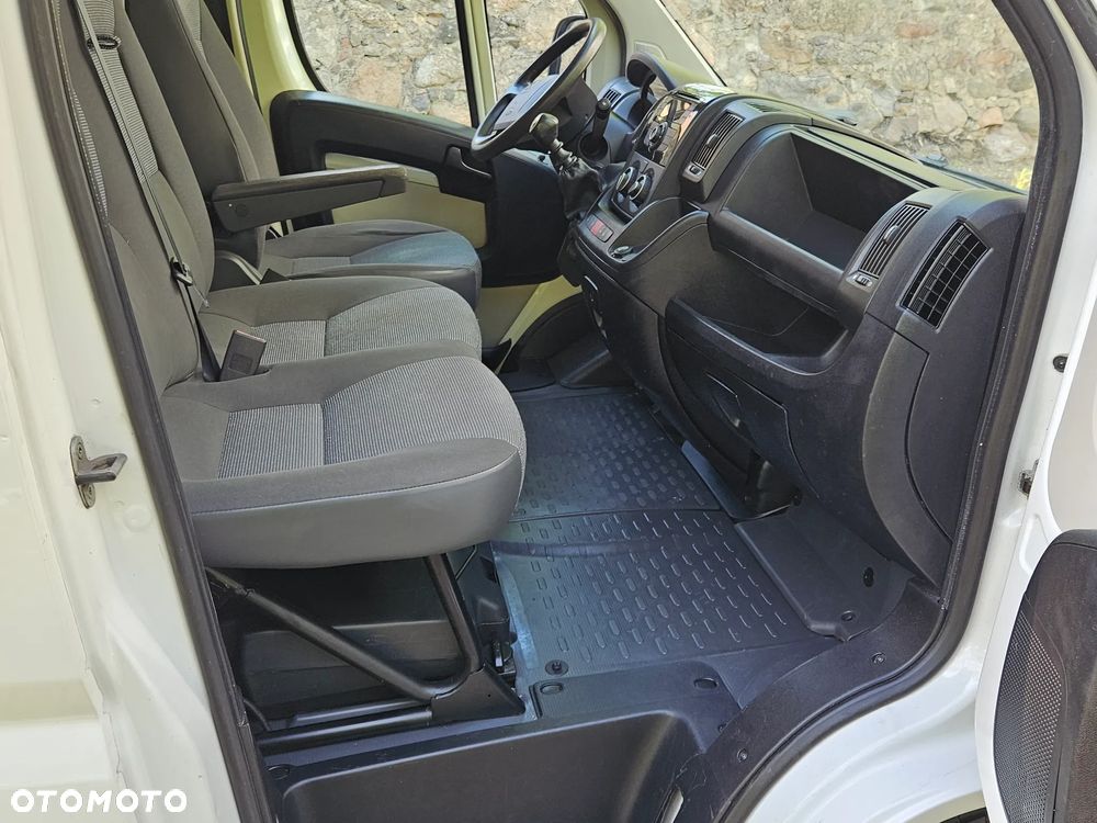 Peugeot BOXER - 21