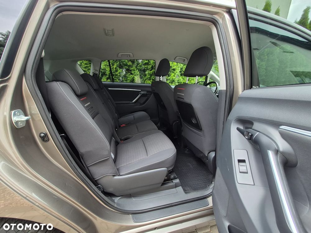Toyota Verso 1.8 Prestige EU5 MS - 31