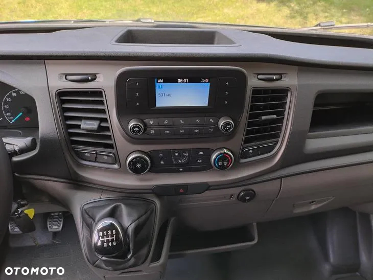 Ford Transit - 9