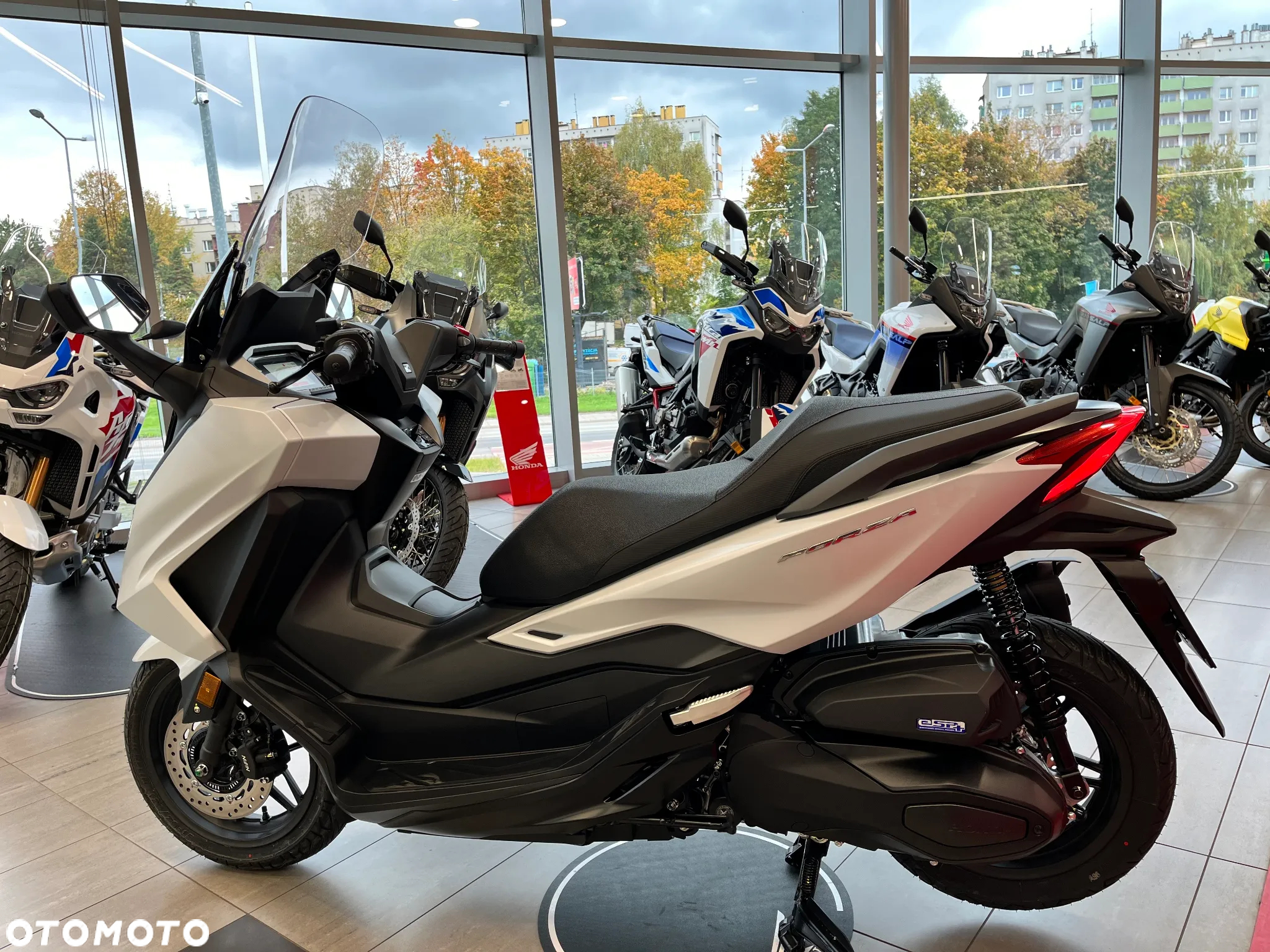 Honda NSS - 6