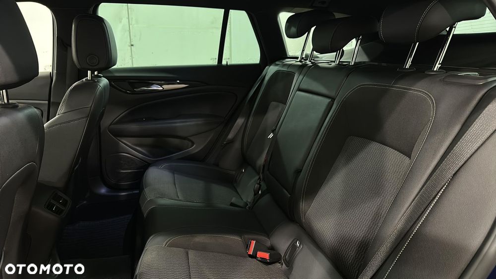 Opel Insignia 1.5 T GPF Elite S&S - 13