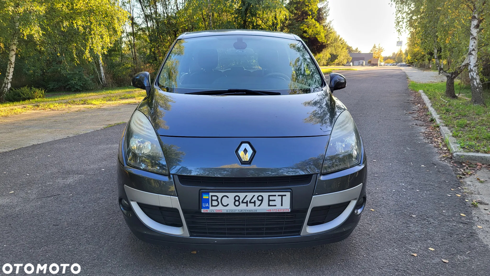 Renault Scenic - 2