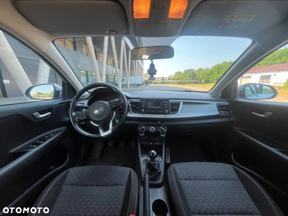 Kia Rio 1.2 Edition 7 - 10