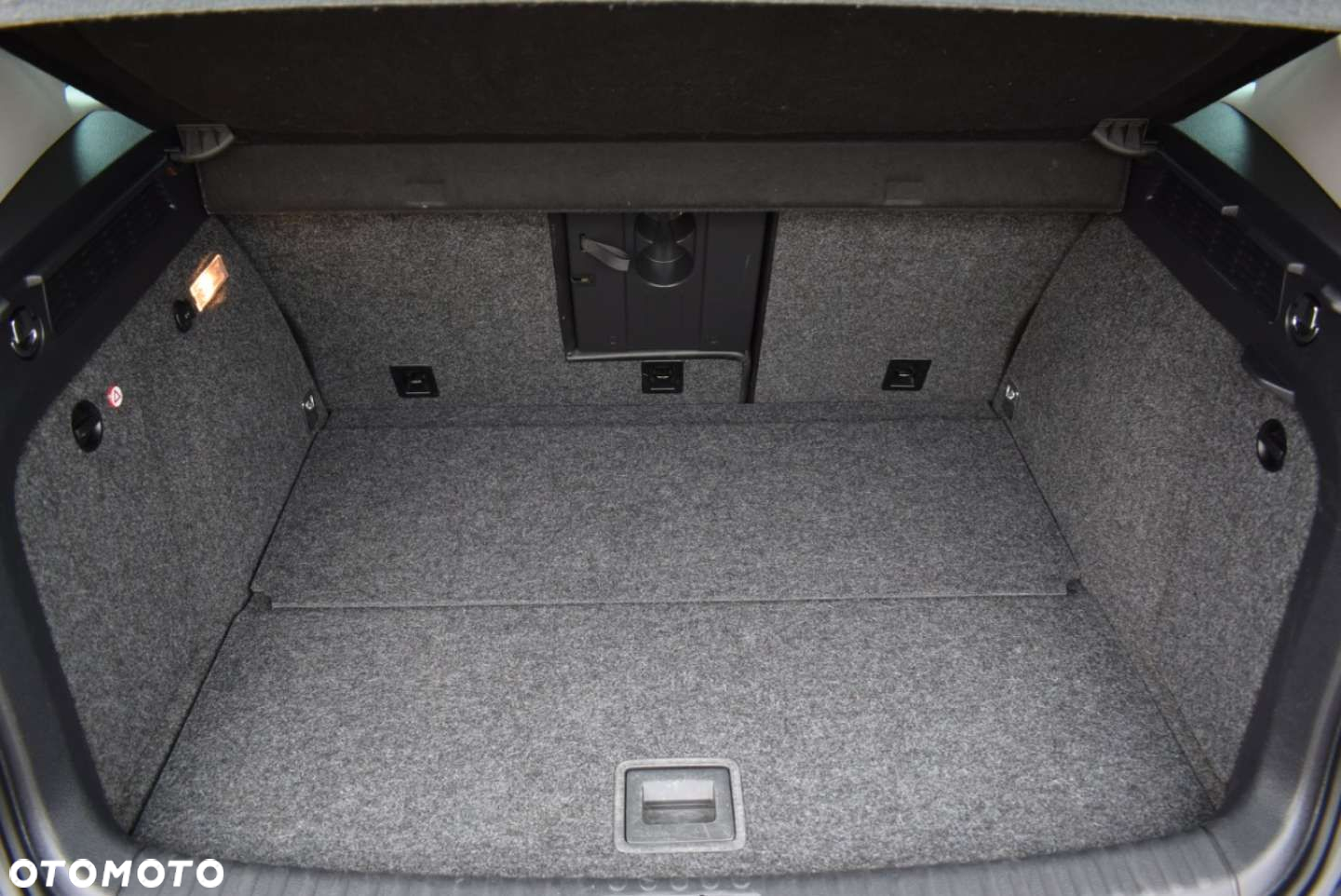 Volkswagen Tiguan - 13