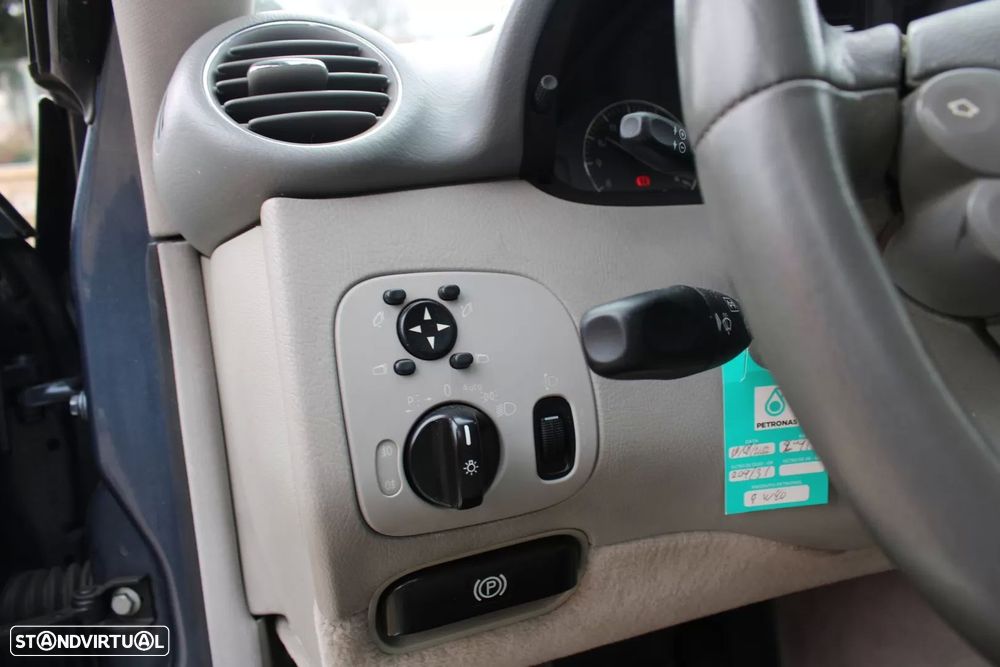 Mercedes-Benz CLK 240 - 8