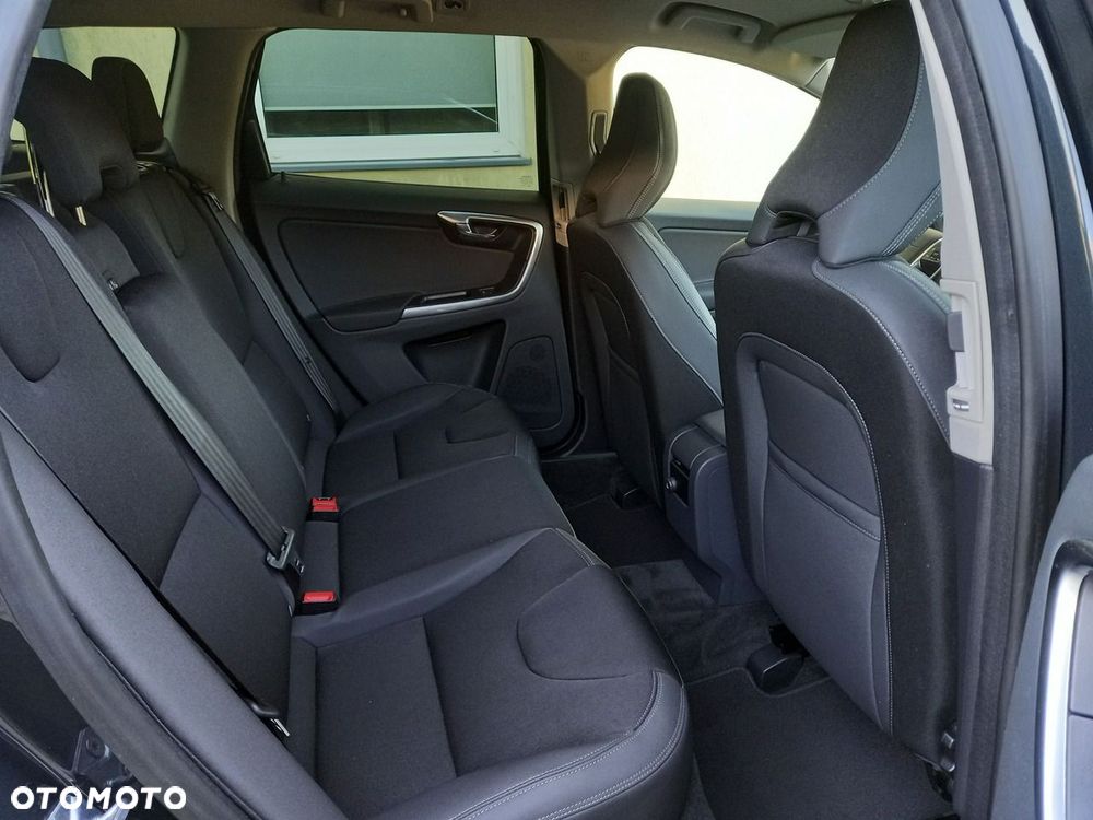 Volvo XC 60 D4 Drive-E Summum - 22