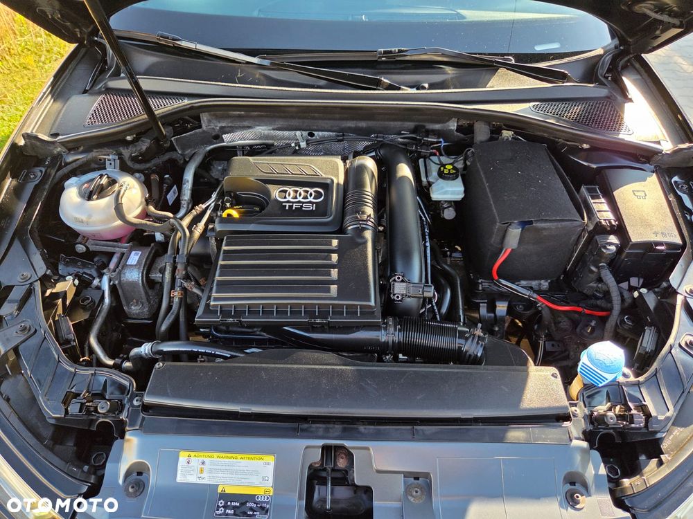 Audi A3 Sportback - 16