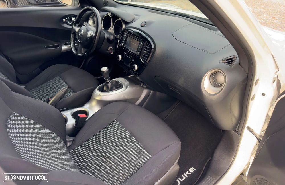 Nissan Juke 1.2 DIG-T N-Connecta - 35