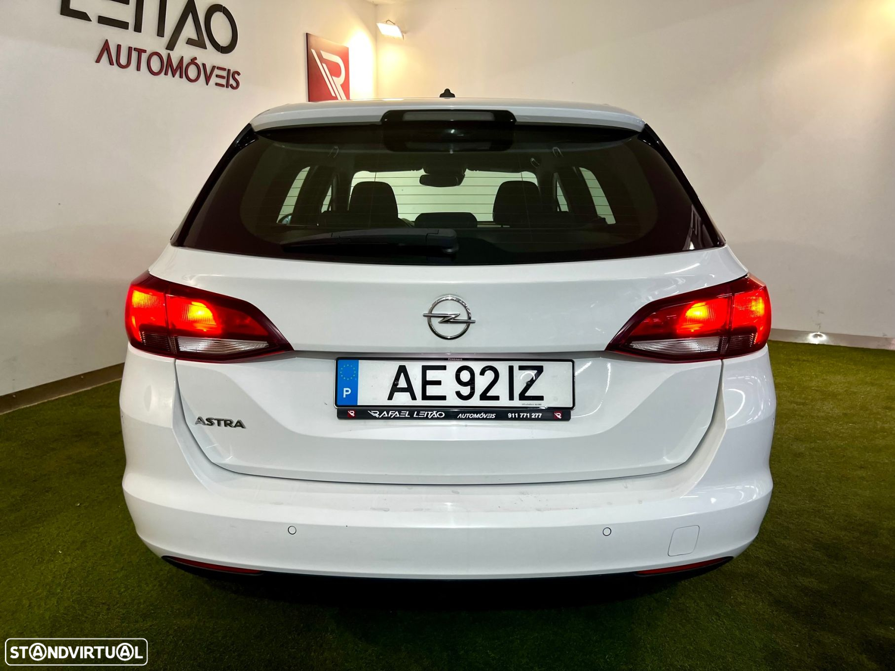 Opel Astra Sports Tourer 1.5 D Design & Tech S/S - 8