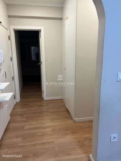 T3 Totalmente Remodelado localizado na Baixa da Banheira, no concel... - Grande imagem: 5/11