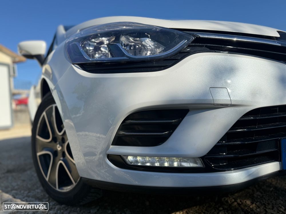 Renault Clio Sport Tourer (Energy) dCi 90 Bose Edition - 11