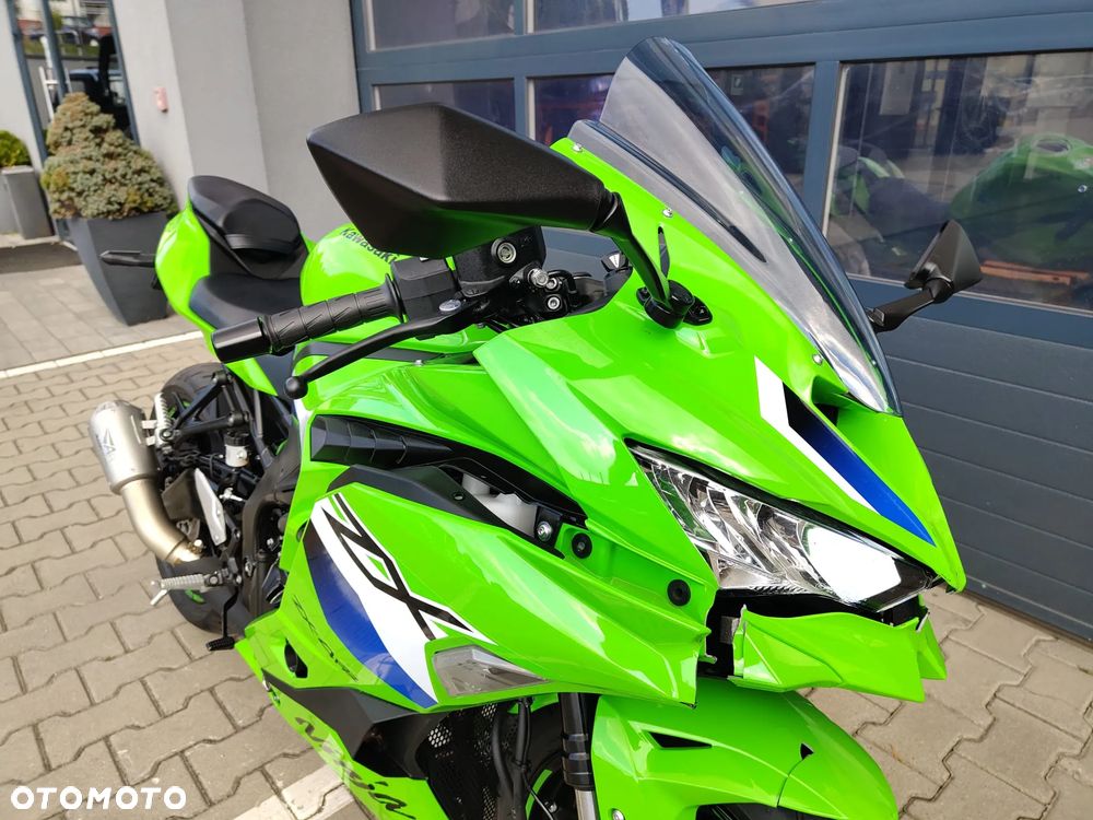 Kawasaki Ninja 400 - 25