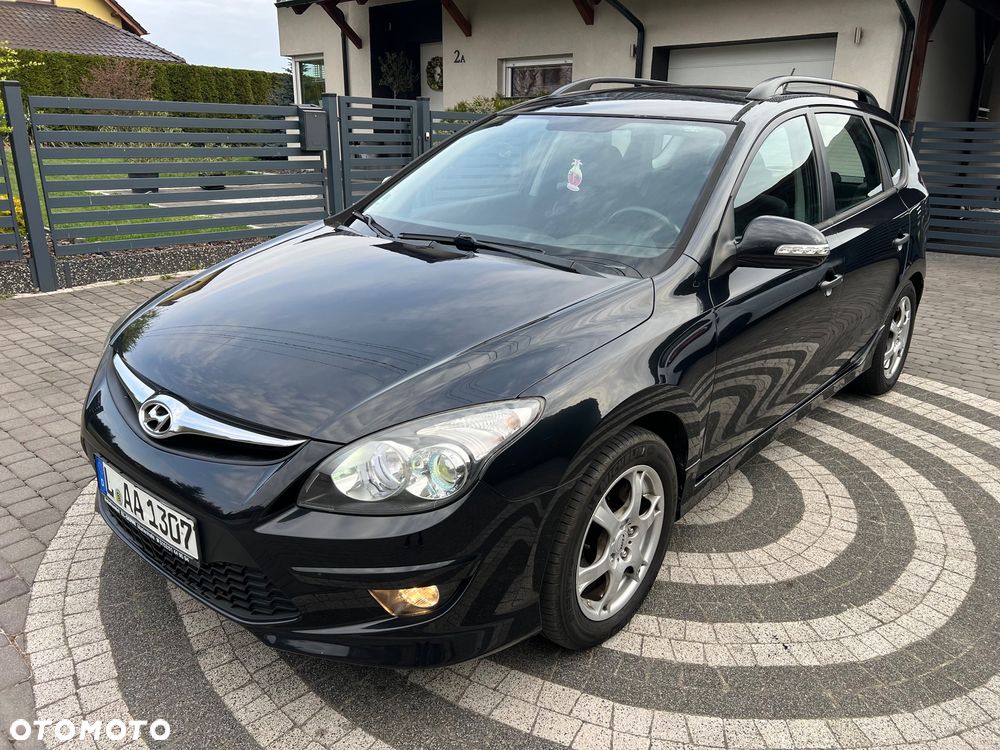 Hyundai i30 1.6 CRDi Comfort EU5 - 1