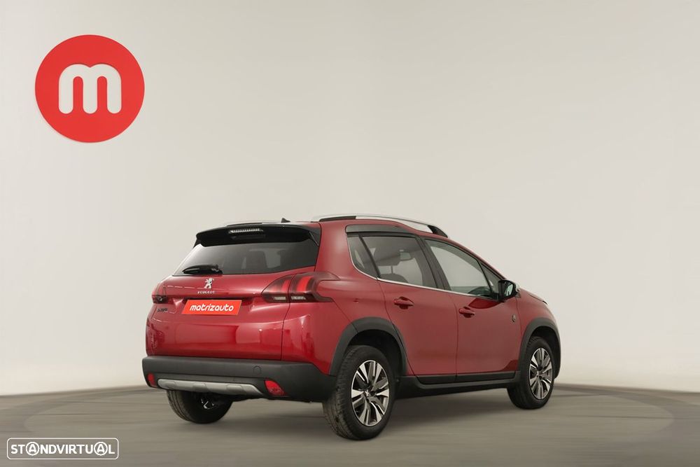 Peugeot 2008 1.2 PureTech Allure - 4