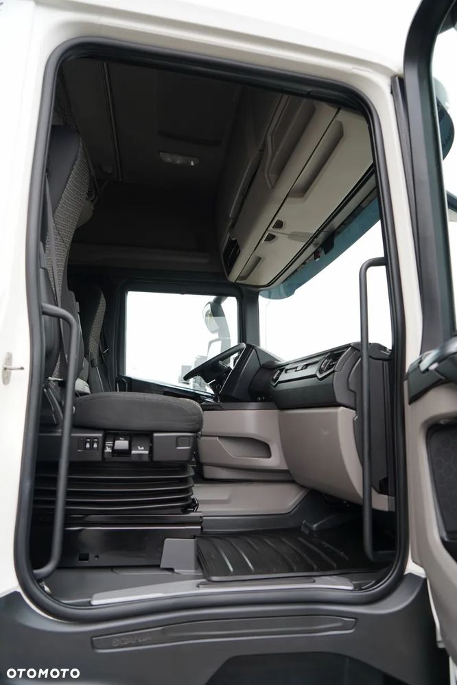 Scania R 500 / RETARDER / LOW DECK / MEGA  / KLIMA POSTOJOWA / - 36