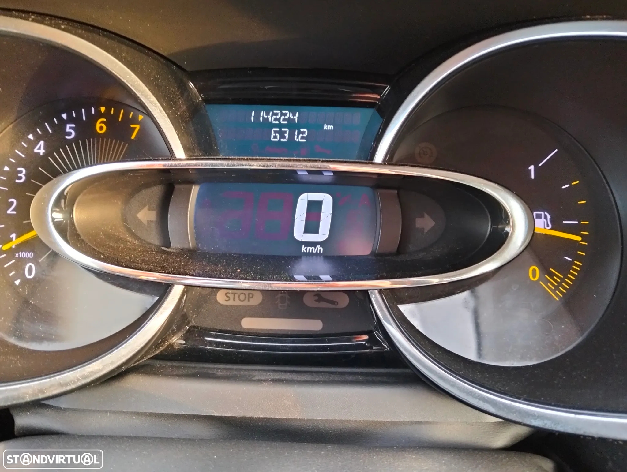 Renault Clio (Energy) TCe 90 Start & Stop LIMITED - 17