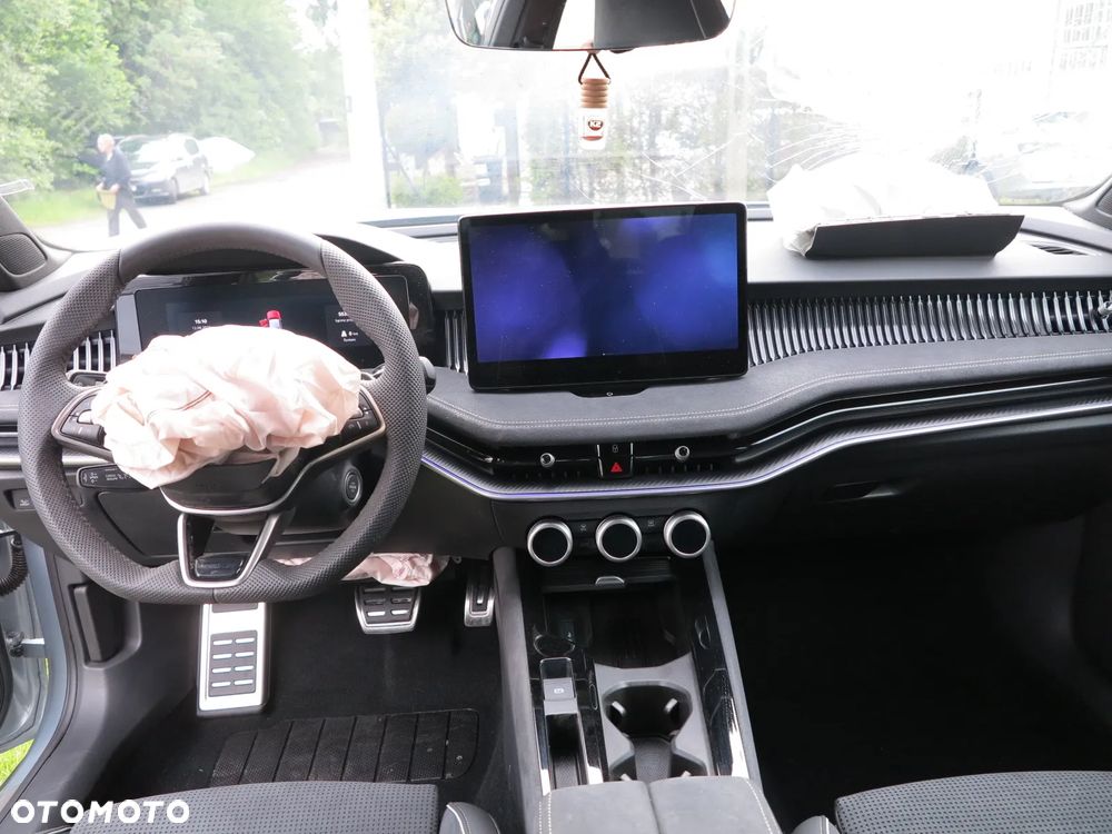 Skoda Superb 2.0 TSI Sportline DSG - 13