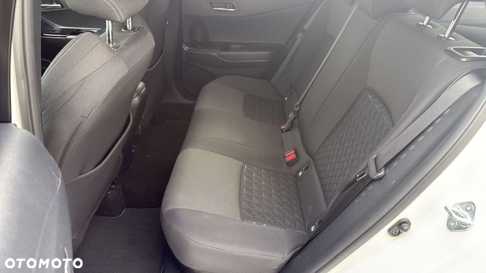 Toyota C-HR 2.0 Hybrid Style - 12