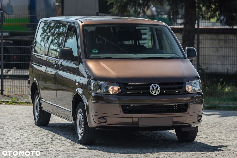 Volkswagen Transporter Lang - 2