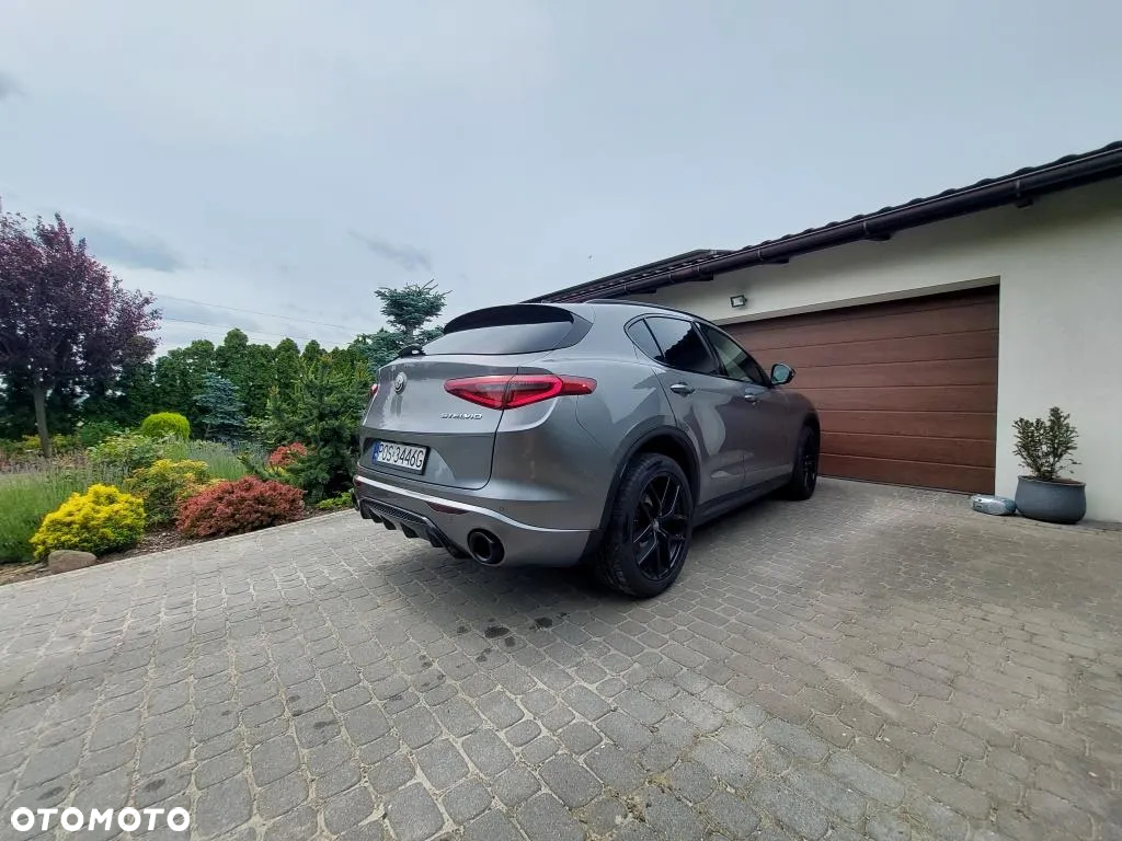 Alfa Romeo Stelvio 2.0 Turbo Veloce TI Q4 - 5