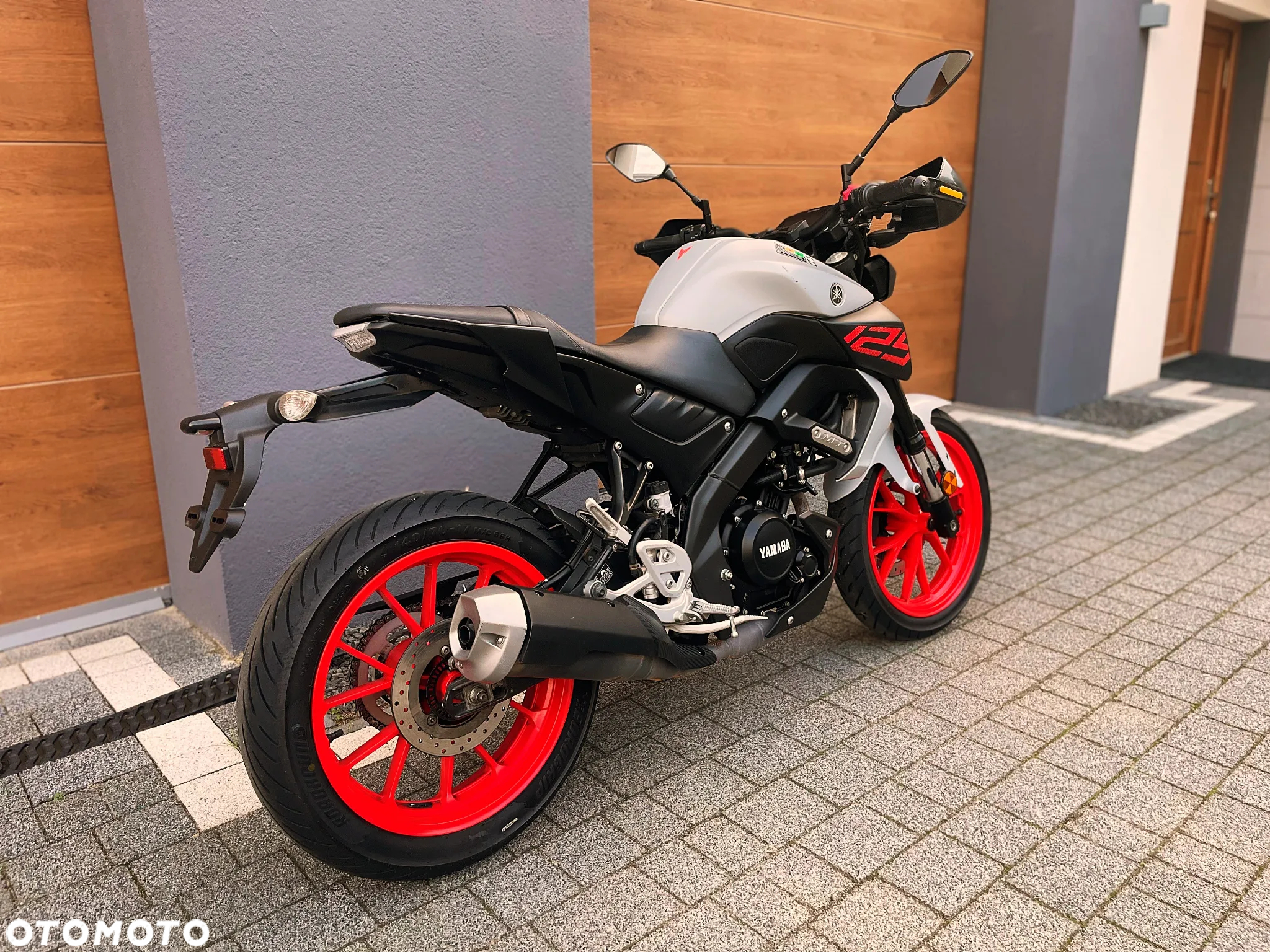 Yamaha MT - 3
