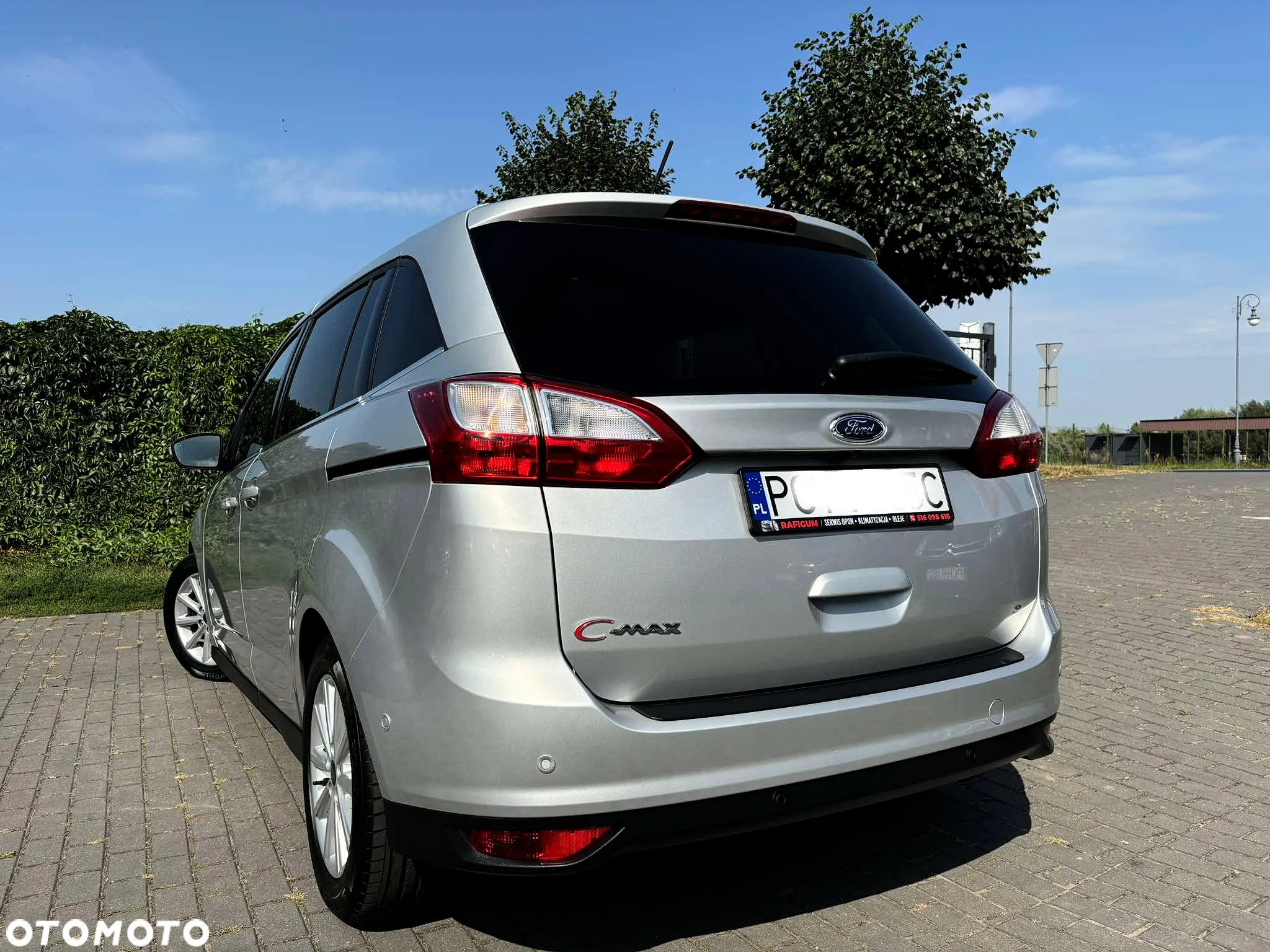 Ford Grand C-MAX - 8