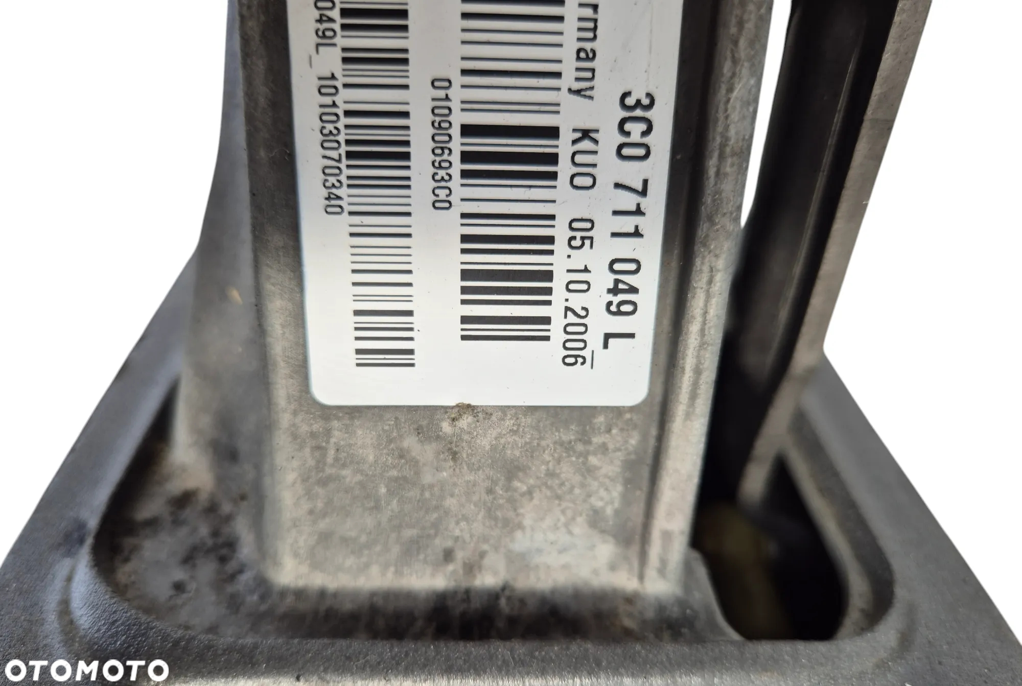 5 BIEG LEWAREK WYBIERAK BIEGÓW LINKI VW PASSAT B6 3C0711049B 1K0711091A 3C0711265B LUB 3C0711049L 1K0711061B 3C0711266L 3C0711265L - 32
