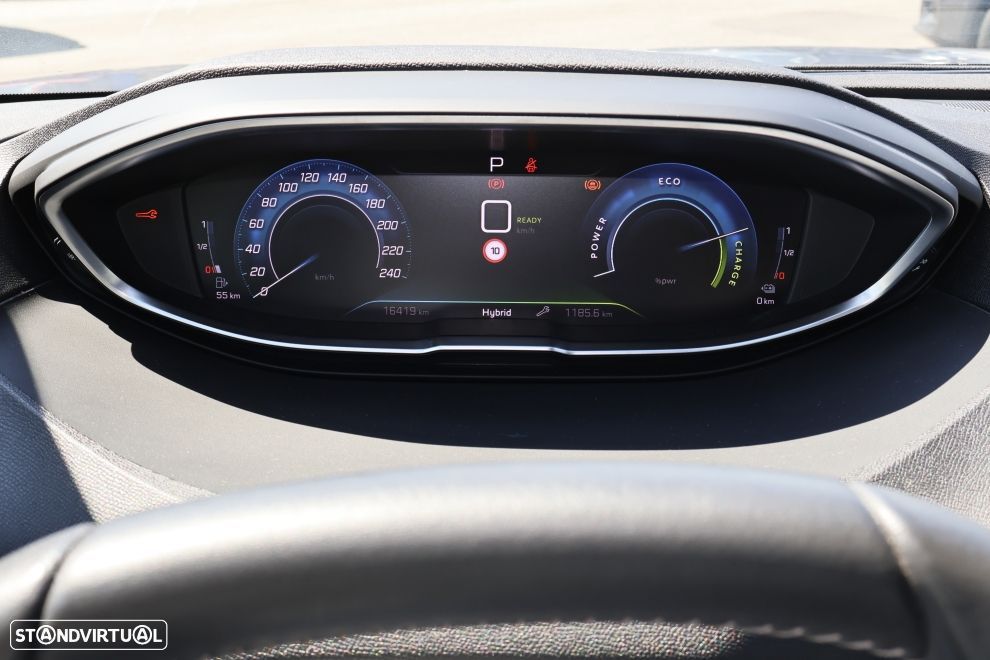 Peugeot 3008 1.6 Hybrid Allure Pack e-EAT8 - 8