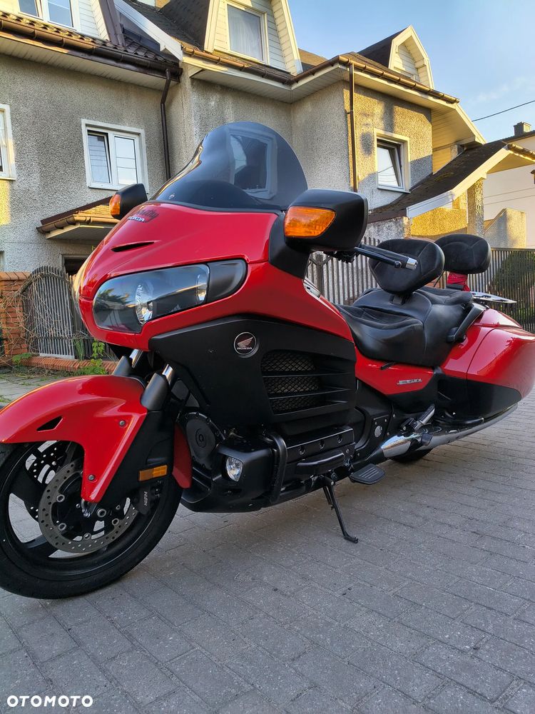 Honda GL - 11
