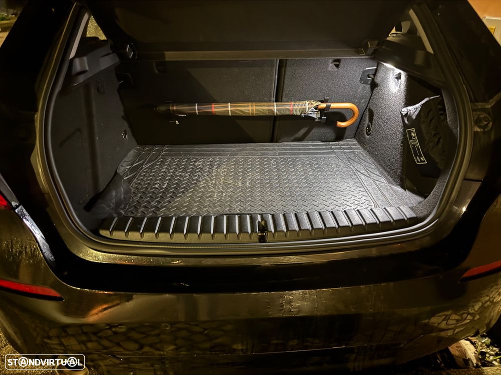 BMW 118 i Corporate Edition Auto - 12