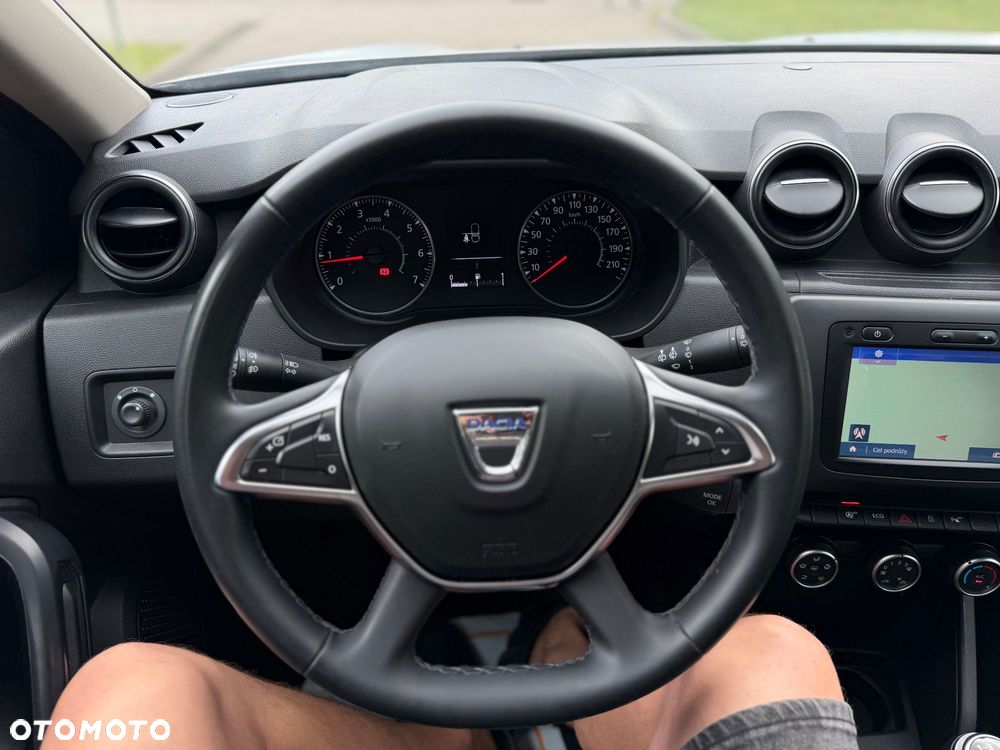 Dacia Duster 1.6 SCe Comfort - 26