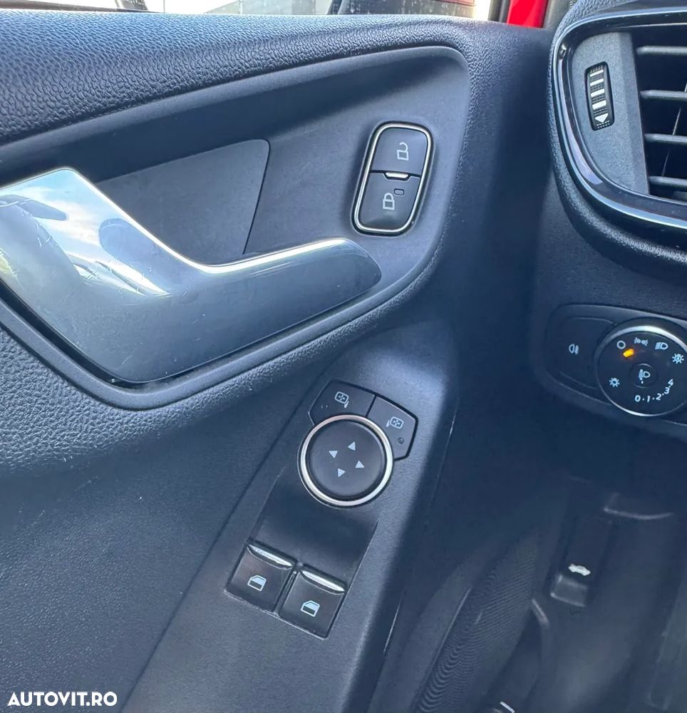 Ford Fiesta 1.0 EcoBoost Active I - 10