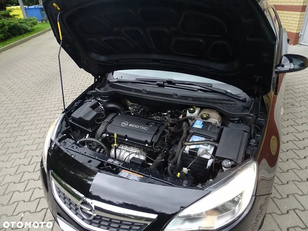 Opel Astra 1.6 Design Edition - 20