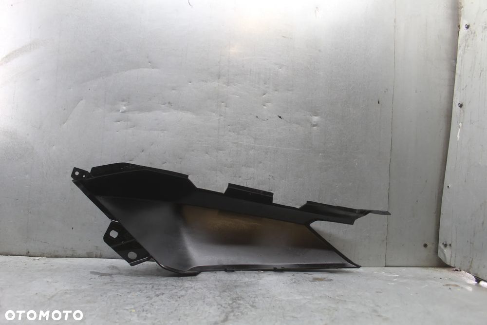 Yamaha Xmax X max 125 Bok boczek prawy owiewka osłona obudowa - 2