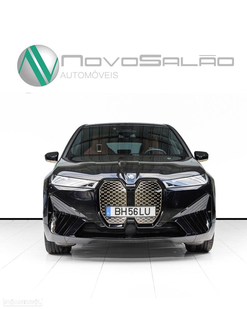 BMW iX xDrive 50 Pack Desportivo - 4