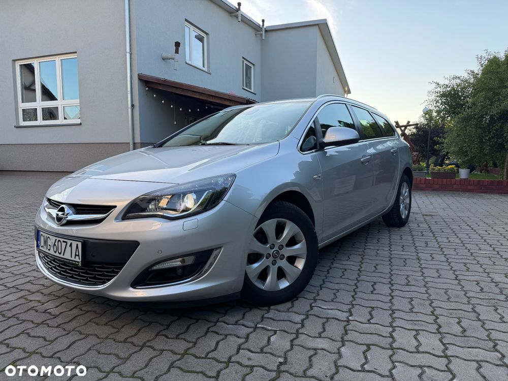 Opel Astra 1.4 T Cosmo - 2