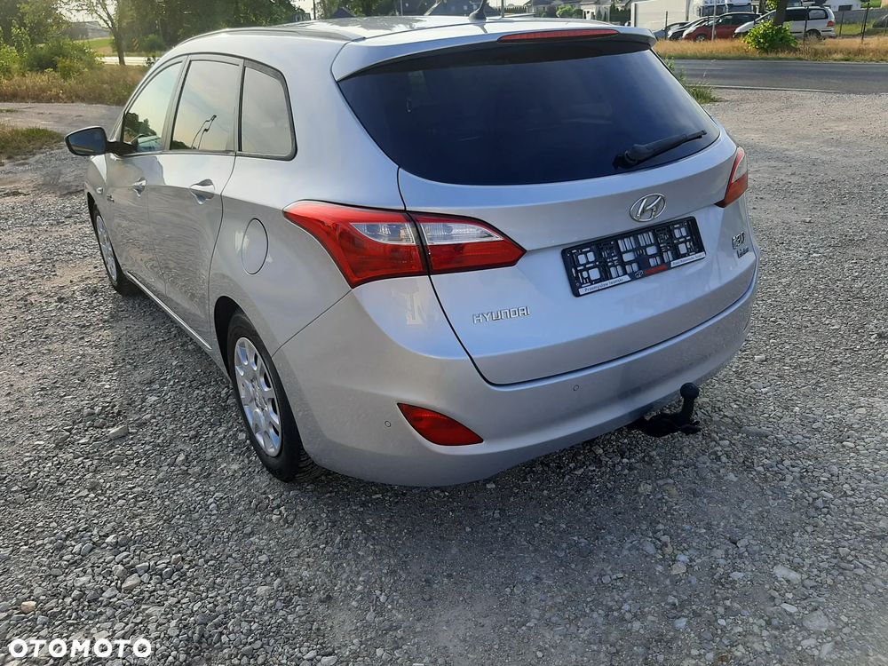 Hyundai i30 1.6 GDI Style - 14