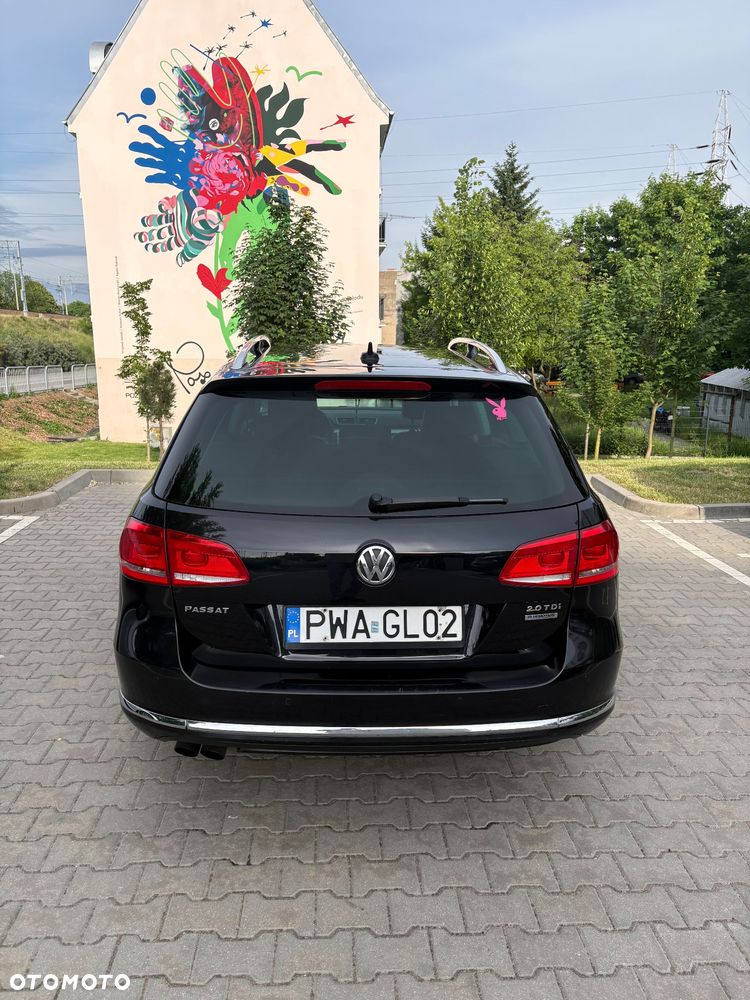 Volkswagen Passat 2.0 TDI Highline - 4
