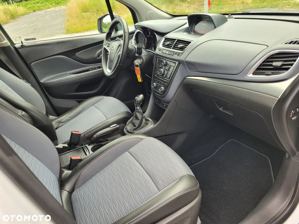Opel Mokka 1.4 T Cosmo S&S - 17